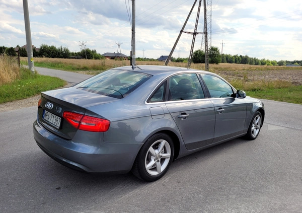 Audi A4 cena 43900 przebieg: 348000, rok produkcji 2012 z Pionki małe 704